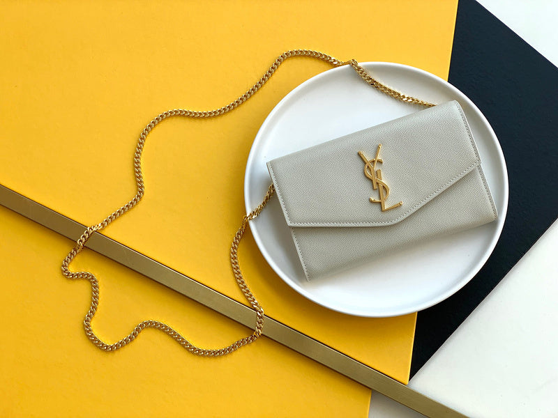 Amelia - YSL Bag - 3722