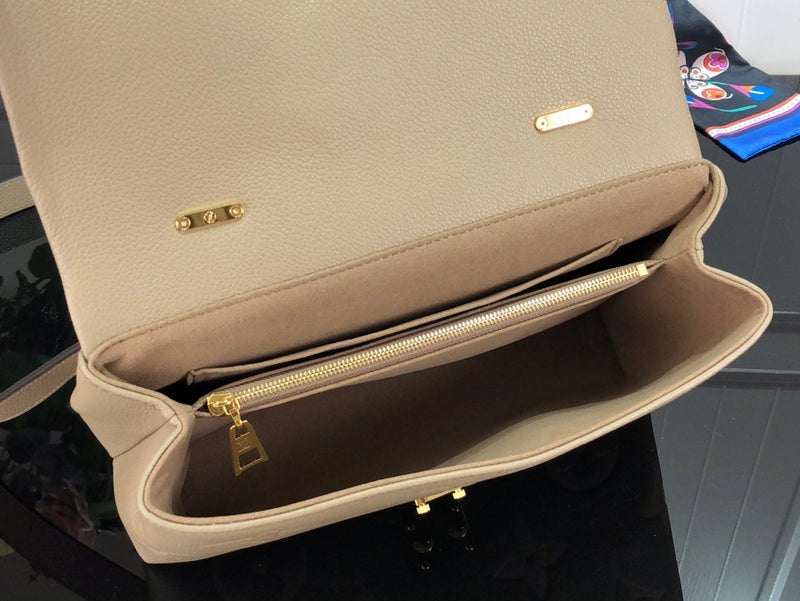 Fan Fashion Lu-Vi Bags - 16728