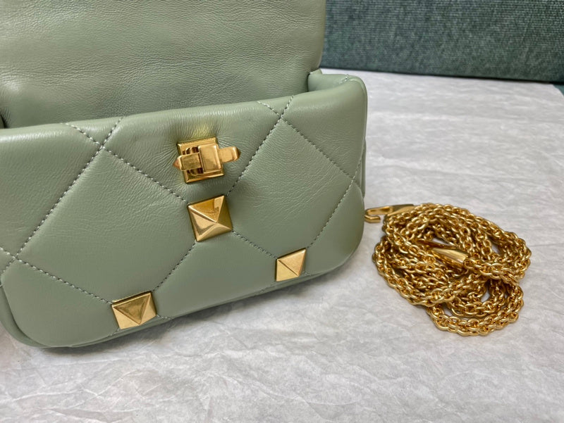 Amelia's Bag Gallery - VEL Bags - 587