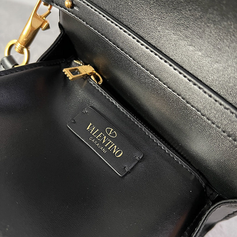 Amelia's Bag Gallery - VEL Bags - 194