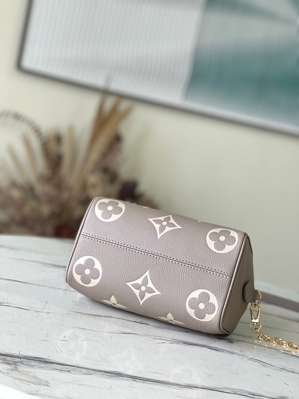 Fashion Lu-Vi bags - 4338