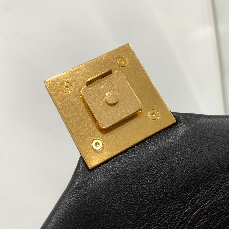 VAL LUXURY BAGS - FOR FASHION LOVERS  AFFORDABLE LUXURY BAGS- 515
