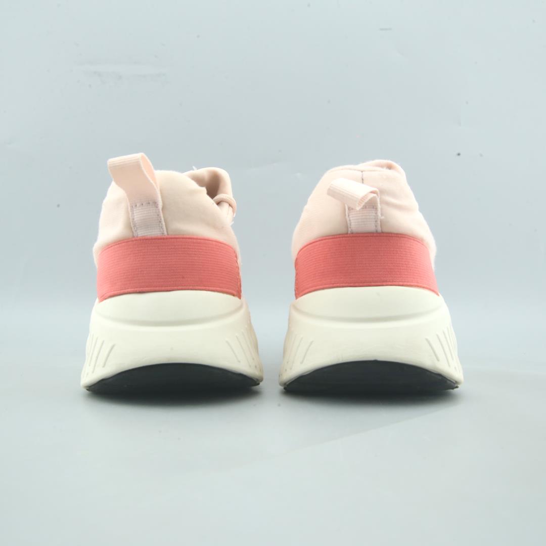 AVIA MEMORY FOAM