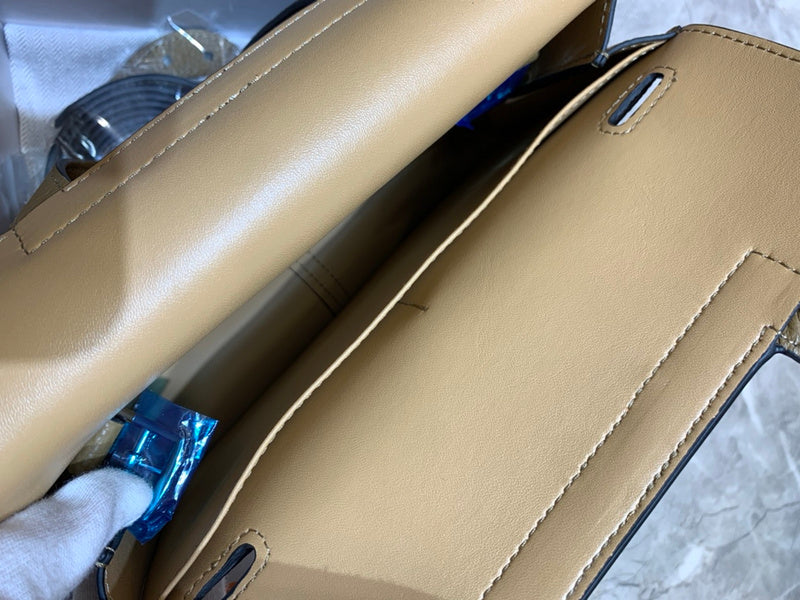Amelia- HMS Bags - 115
