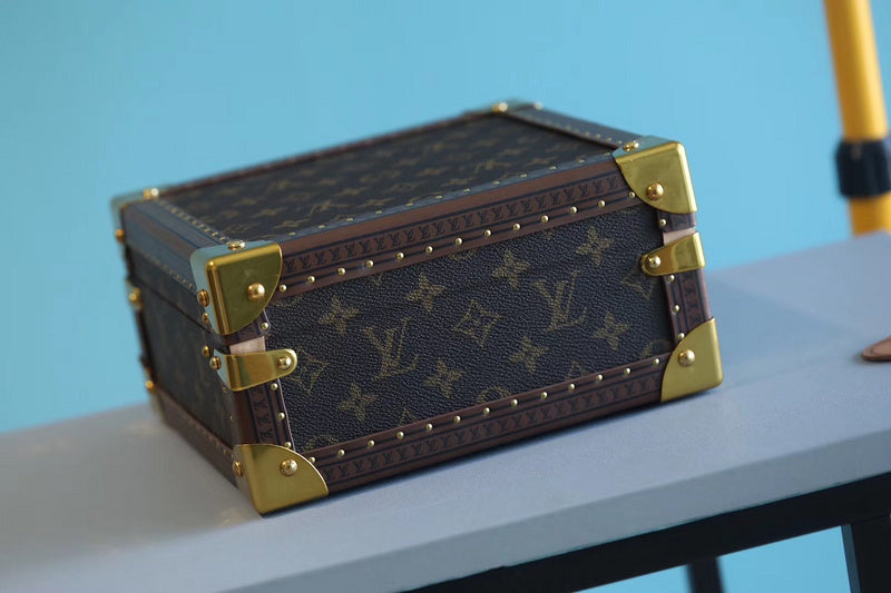 Fan Fashion Lu-Vi bags - 9529
