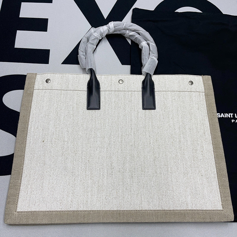 Amelia - YSL Bag - 2064