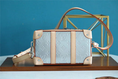 Fan Fashion Lu-Vi bags - 10272