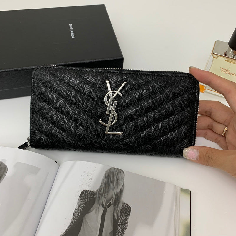 Amelia - YSL Bag - 3828