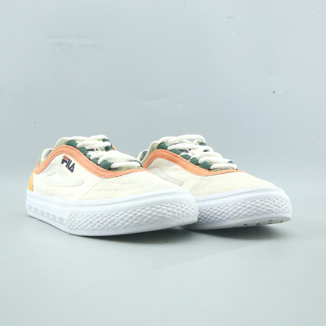 FILA LIGHTS