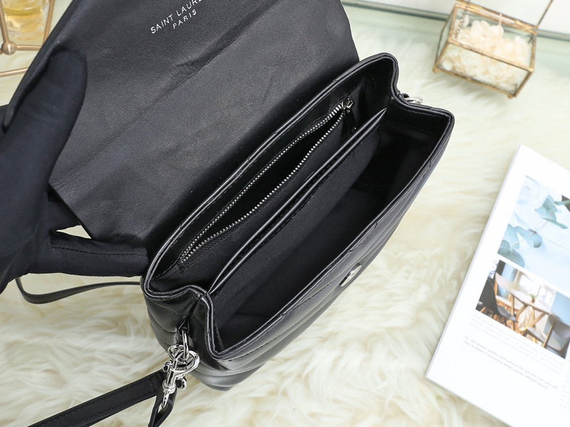 Amelia - YSL Bag - 3540