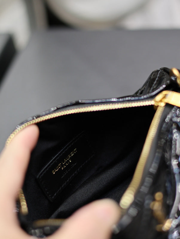 Amelia - YSL Bag - 1852