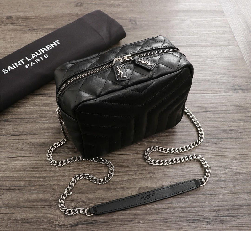 Amelia - YSL Bag - 2881