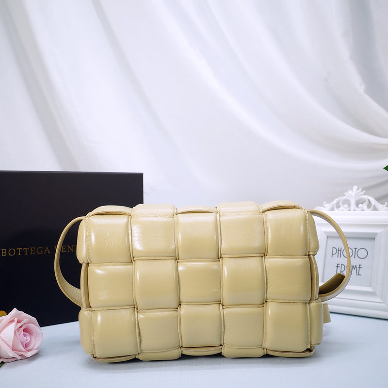 B-VENETA STYLISH HANBAGS FOR WOMEN - - 189