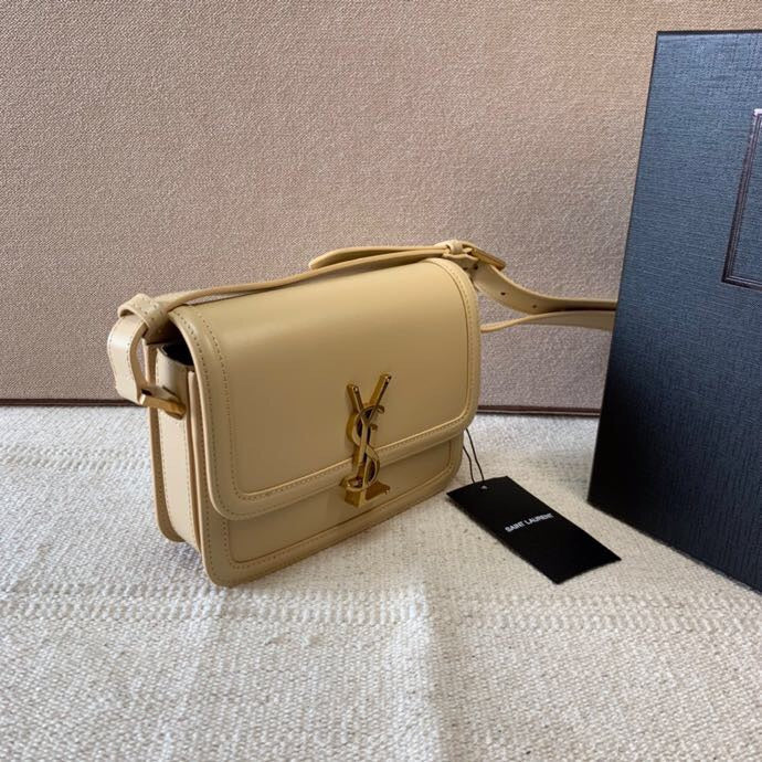 Amelia - YSL Bag - 3744