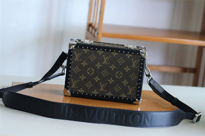 Fan Fashion Lu-Vi bags - 10188