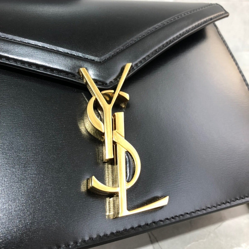 Amelia - YSL Bag - 4059