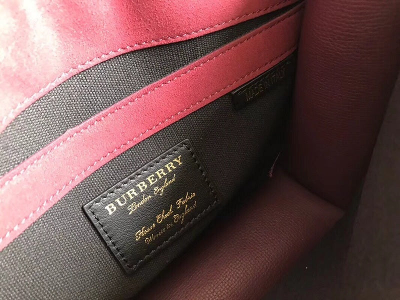 Burberry Bags - Bagsattire   309