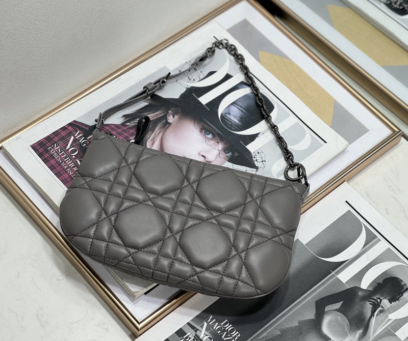 Amelia- DYOR DESIGNER BAGS - 2195
