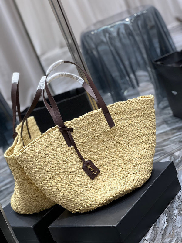 Amelia - YSL Bag - 3723