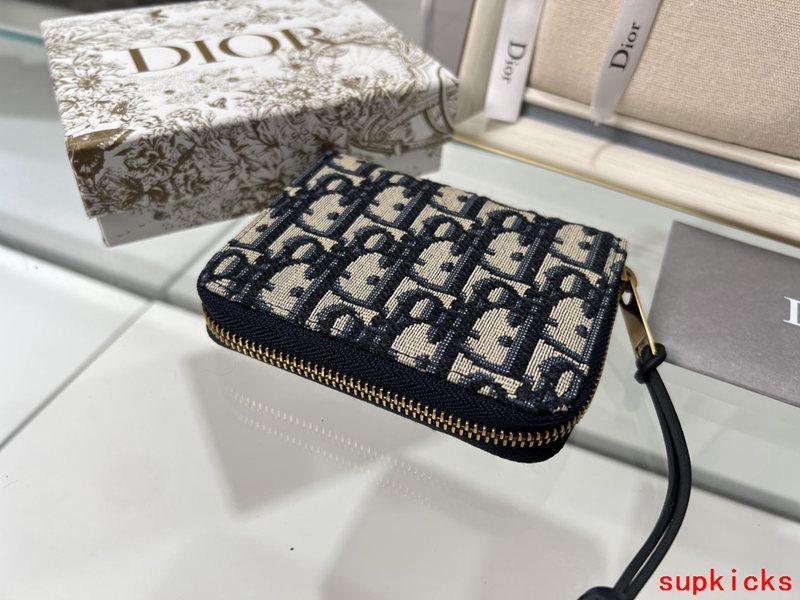 Amelia- Mix Wallets - 228