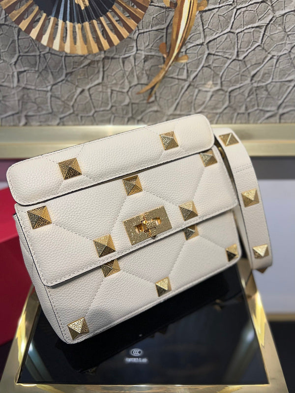 Amelia's Bag Gallery - VEL Bags - 1354