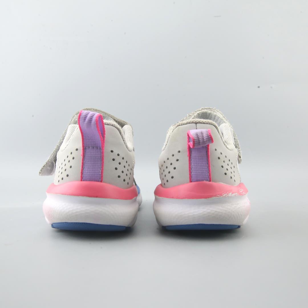 UNDER ARMOUR ASSERT 9