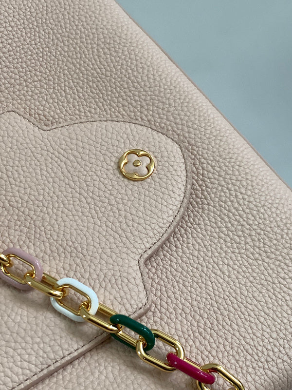 Amelia's Bag Gallery - LOV Bags - 804