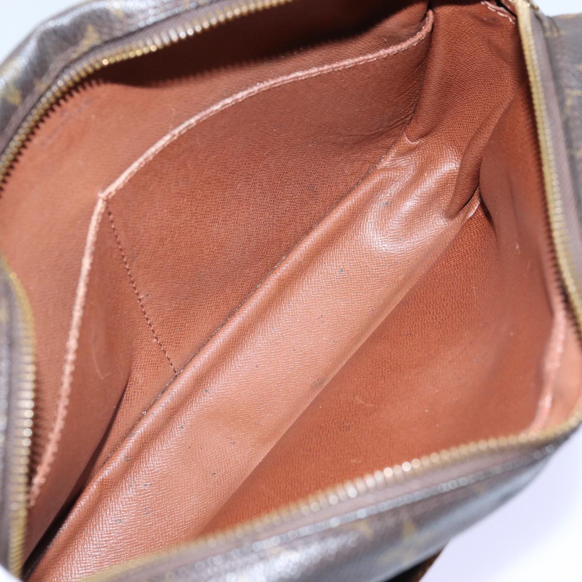 Louis Vuitton Compiegne 28 Clutch Bag