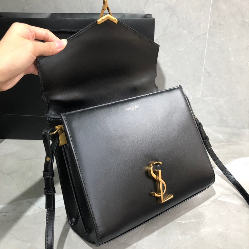 Amelia - YSL Bag - 4087
