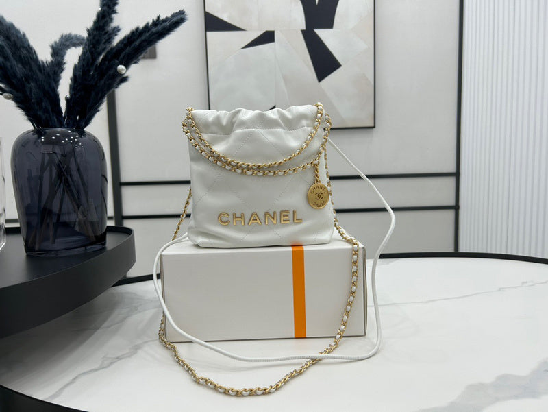 Wellow Bags - Chanel - Bags  - 150