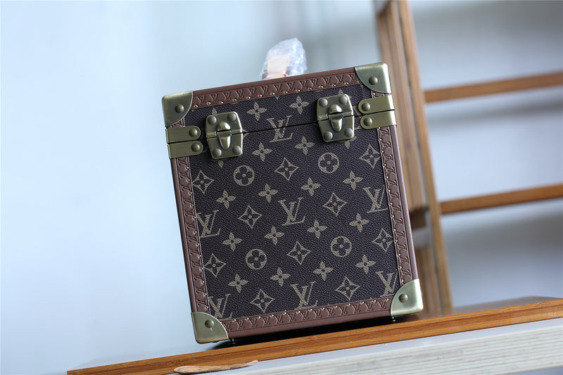 Fan Fashion Lu-Vi bags - 9512