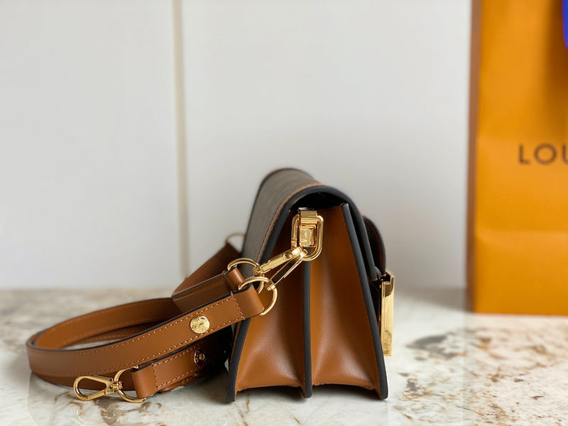 Amelia's Bag Gallery - LOV Bags - 925