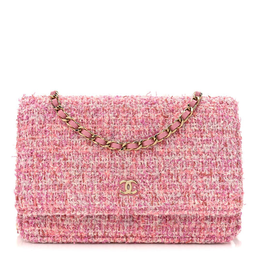 Amelia Tweed Quilted Wallet On Chain WOC Pink