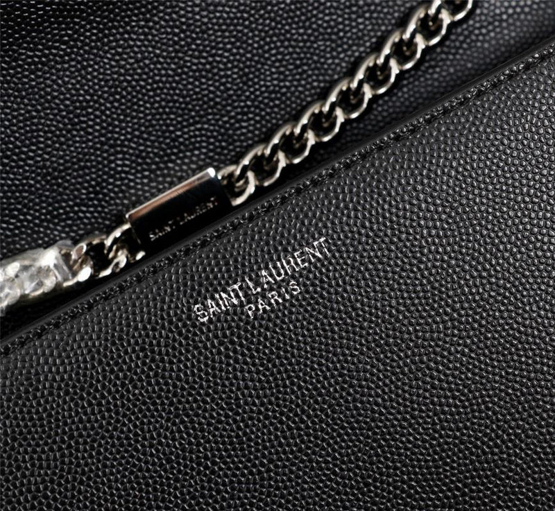 Amelia - YSL Bag - 2615