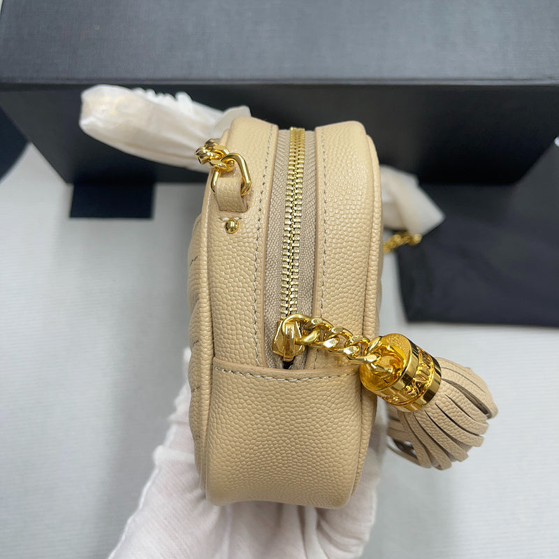 Amelia - YSL Bag - 1869