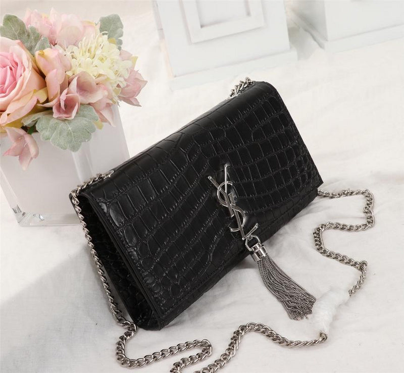Amelia - YSL Bag - 2604