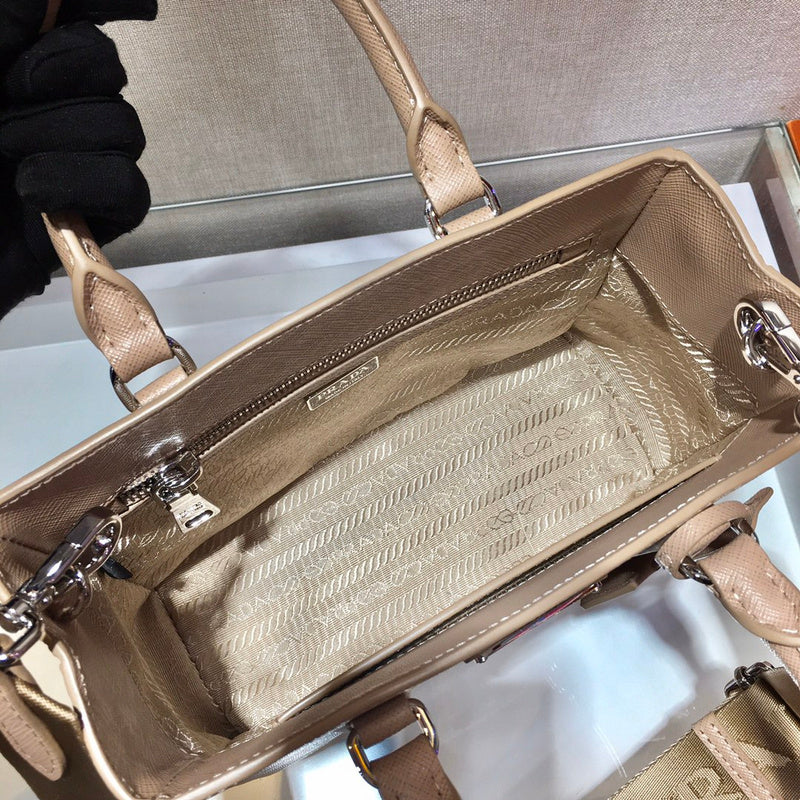Barnes-Bags - Prada Bags - 858