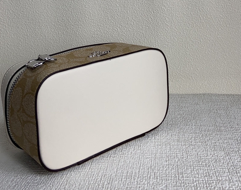 Amelia-i CAH Bags - 077