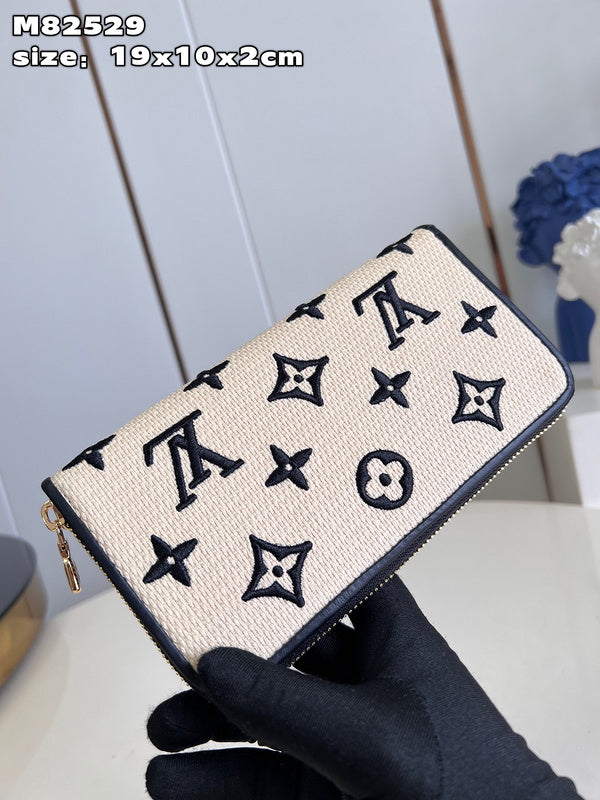 Glami-i LOV Wallets - 134