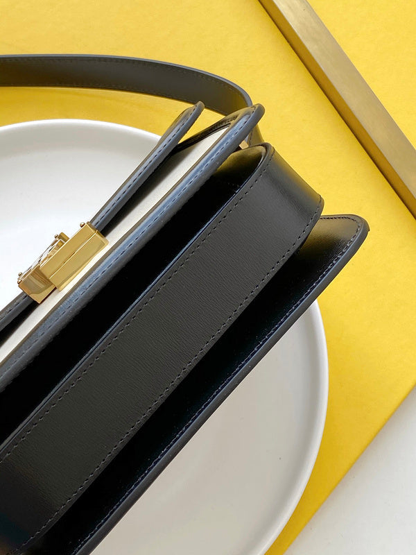 Amelia - YSL Bag - 2453