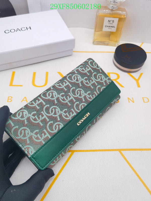 Amelia - CAH Wallet - 005