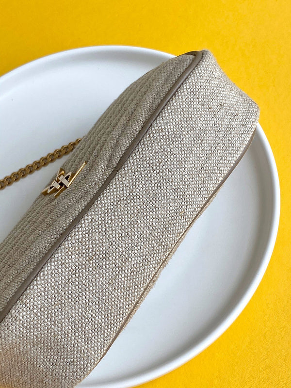 Amelia - YSL Bag - 4148