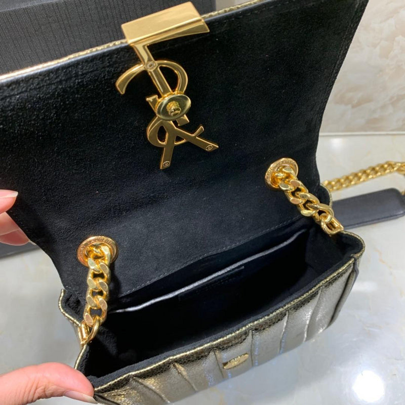 Amelia - YSL Bag - 2926