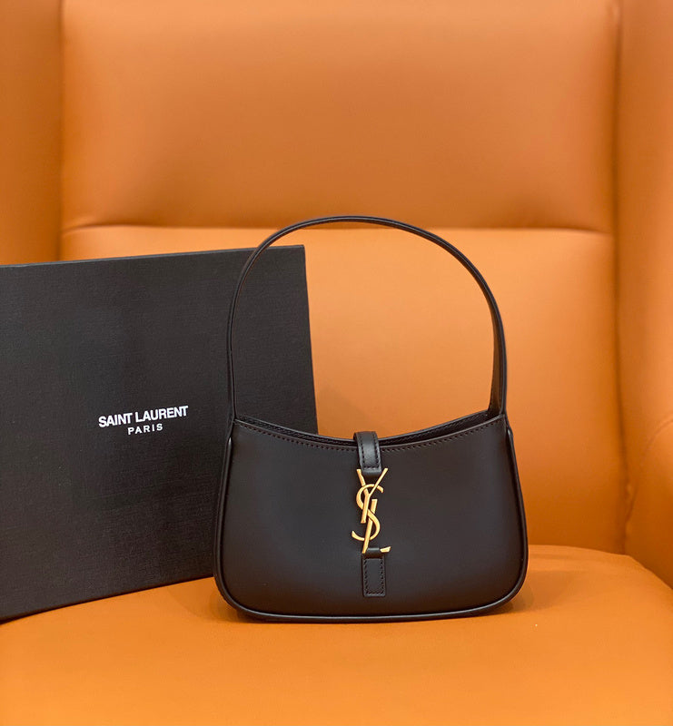 Amelia - YSL Bag - 1991