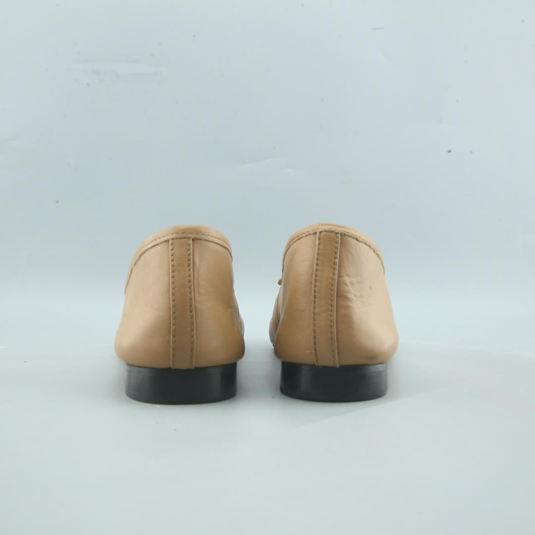 ZARA. .