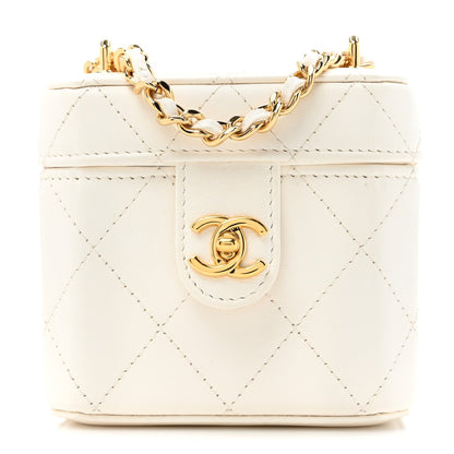 Amelia Lambskin Quilted Vanity Clutch With Chain White