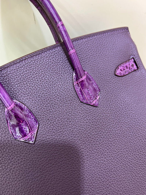 Amelia - HMS Bags - 1714