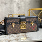 Fan Fashion Lu-Vi Bags - 16681