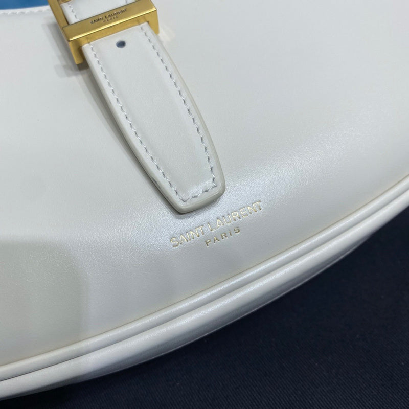 Amelia - YSL Bag - 2130