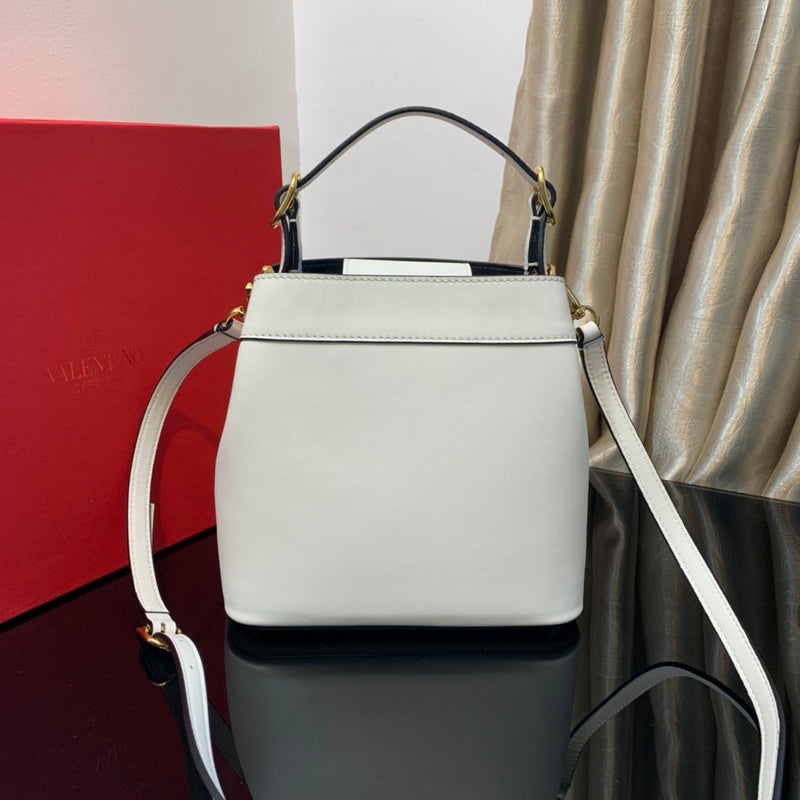 VAL LUXURY BAGS - FOR FASHION LOVERS  AFFORDABLE LUXURY BAGS- 1104